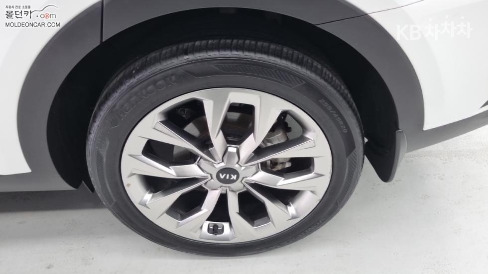 Kia Sorento — miniaturë 6