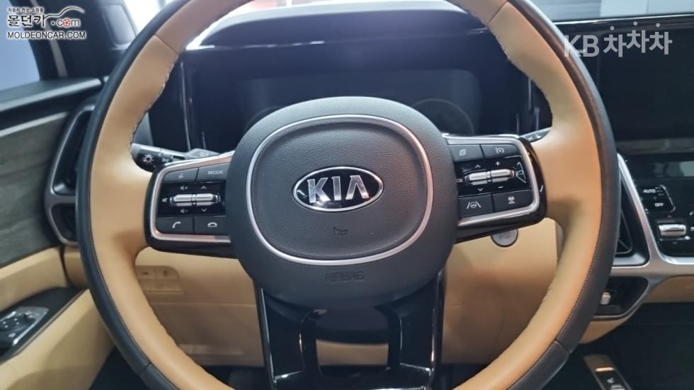 Kia Sorento — miniaturë 11