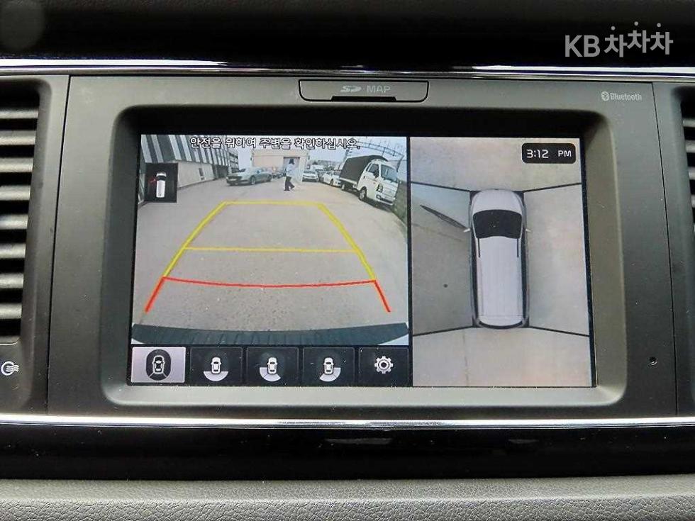 Kia Carnival — miniaturë 14