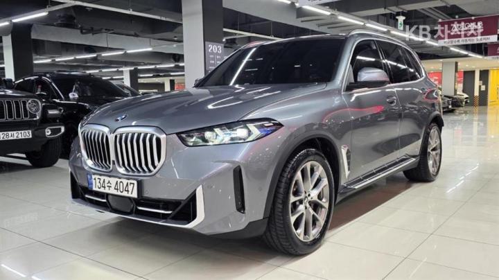 BMW X5 xDrive 30d — foto 1