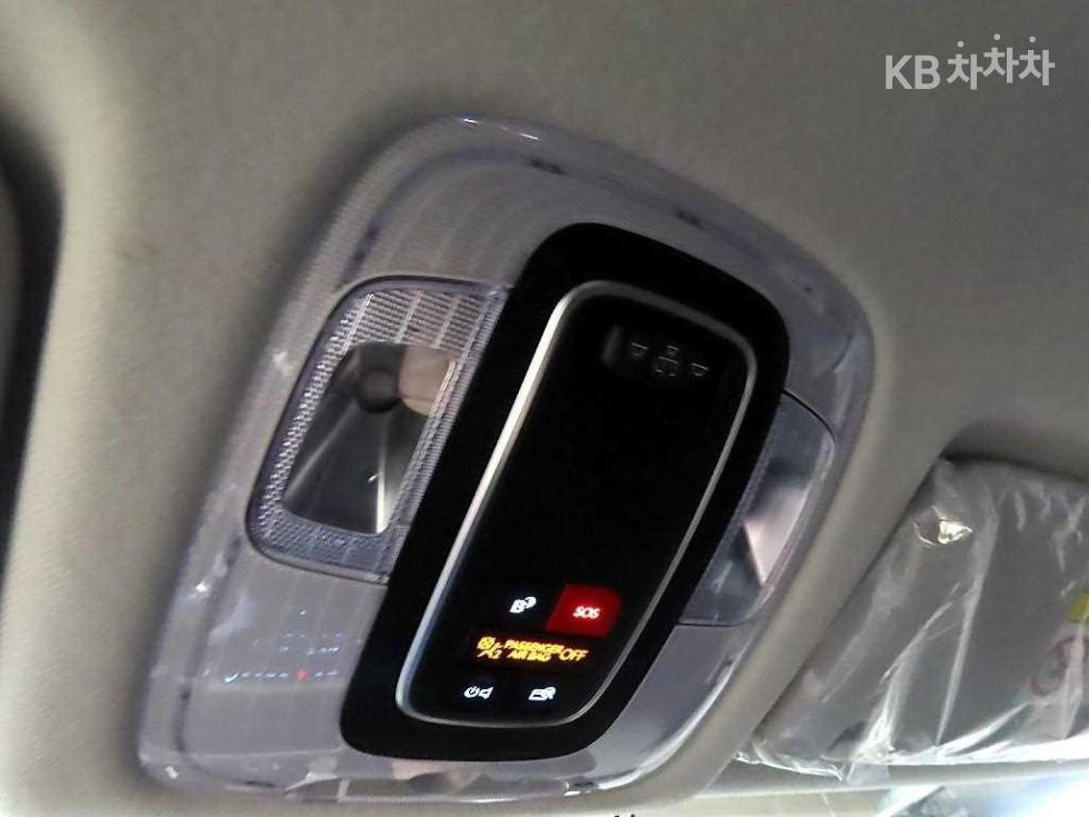 Hyundai Kona — miniaturë 15
