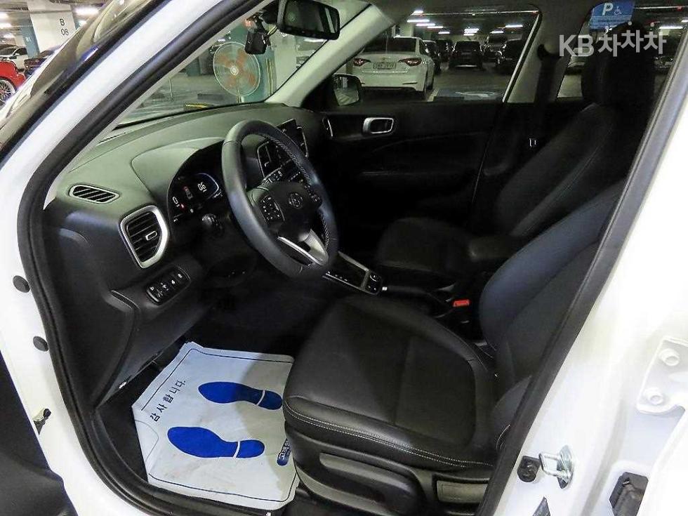 Hyundai Venue — miniaturë 6