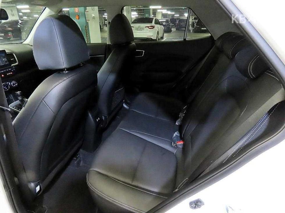 Hyundai Venue — miniaturë 7