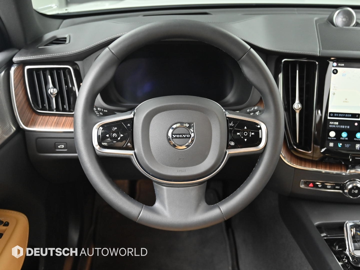 Volvo XC60 — miniaturë 13