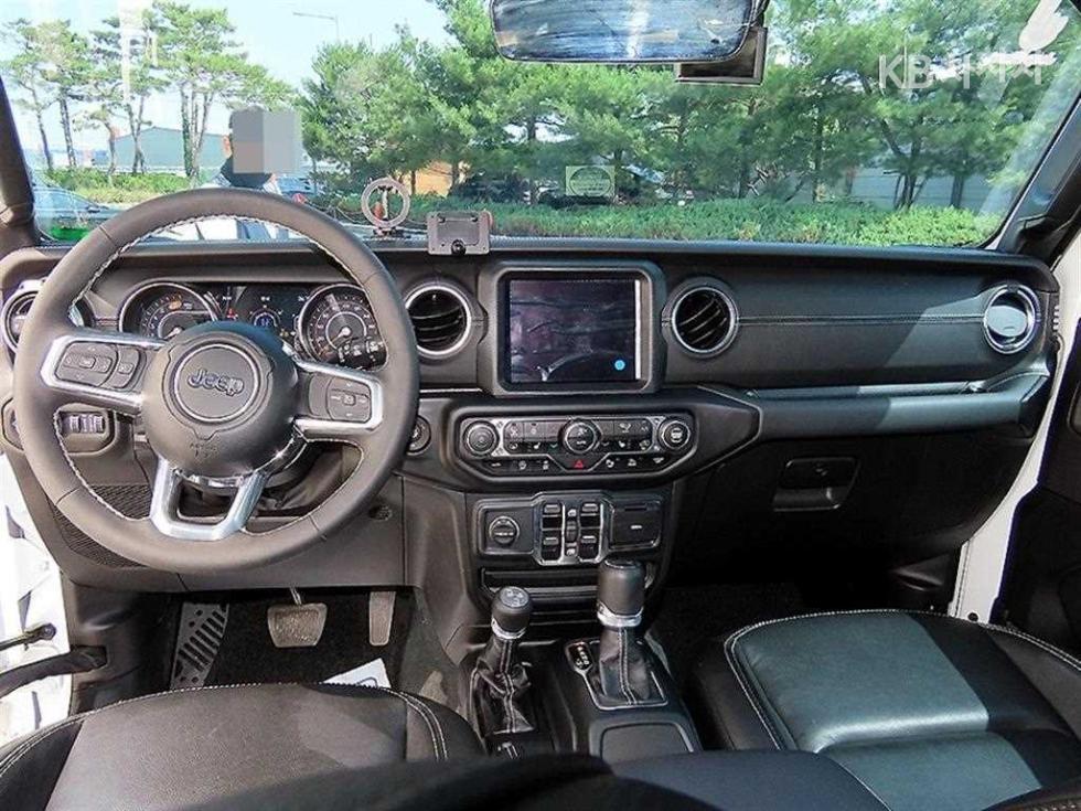 Jeep Wrangler — miniaturë 7