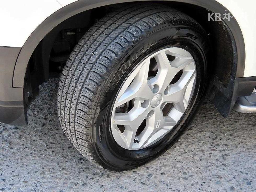 SsangYong Rexton — miniaturë 20