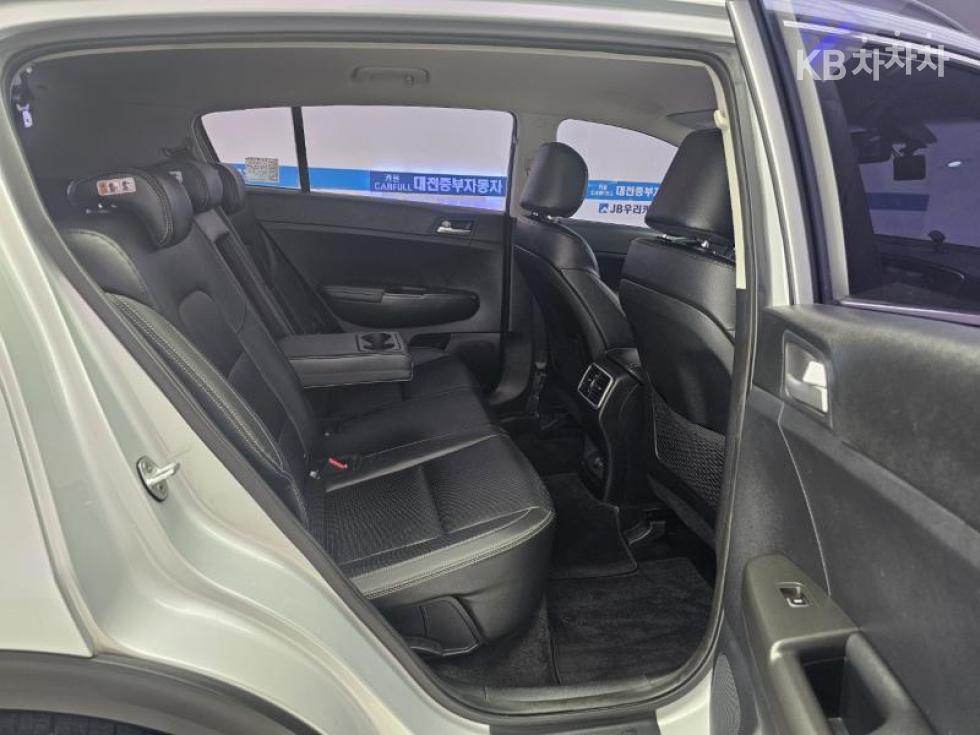 Kia Sportage — miniaturë 8