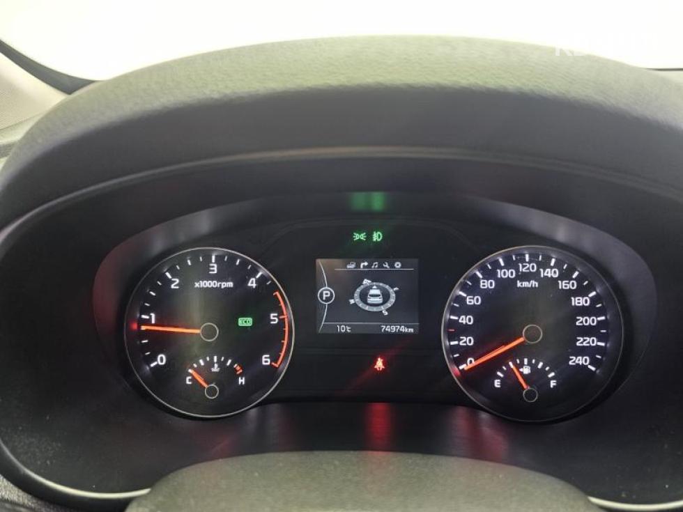 Kia Sportage — miniaturë 10