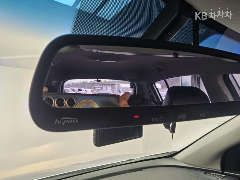 Kia Sportage — miniaturë 15