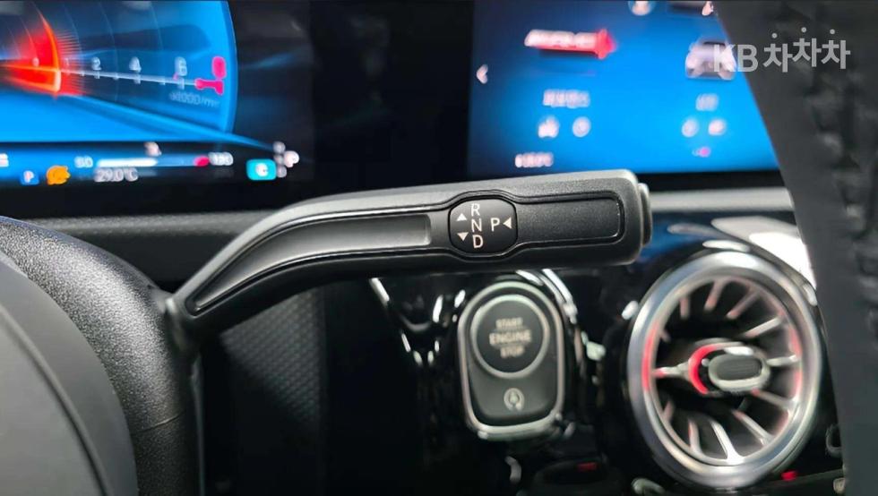 2025 Mercedes-Benz A(W177) photo