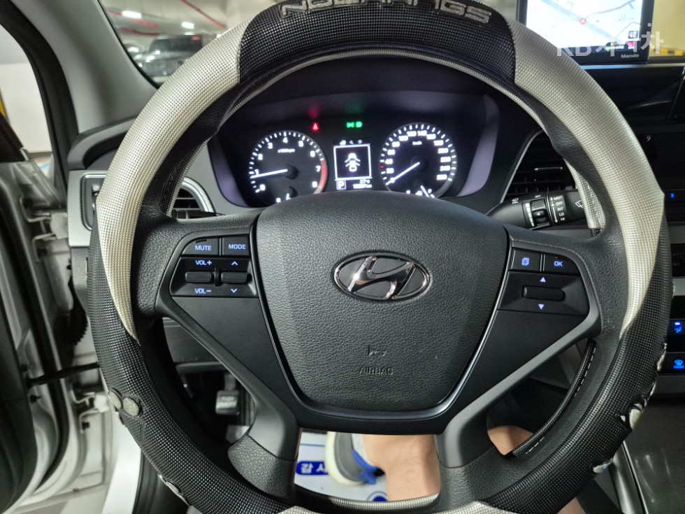 Hyundai Sonata — miniaturë 13