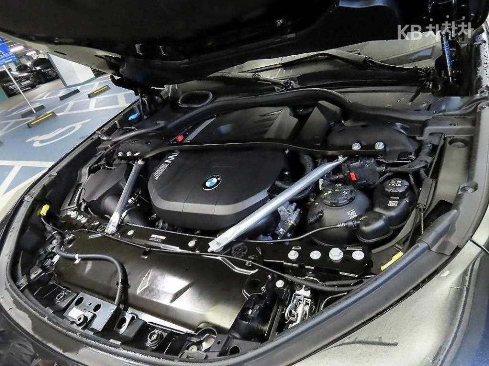 BMW 7er — miniaturë 19
