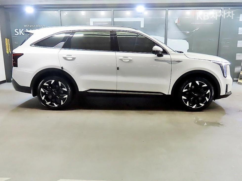 2024 Kia MQ4 photo