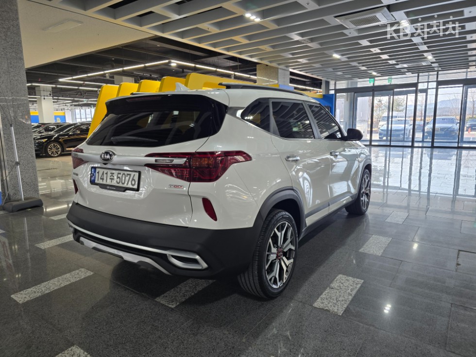 Kia Seltos — miniaturë 19