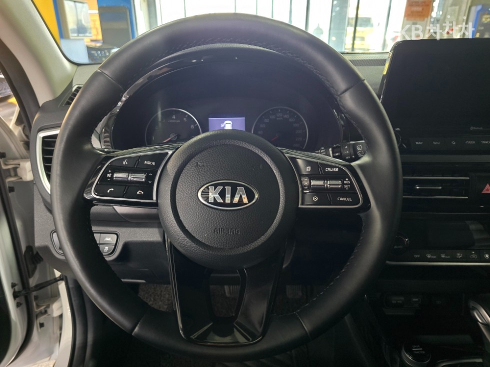 Kia Seltos — miniaturë 16