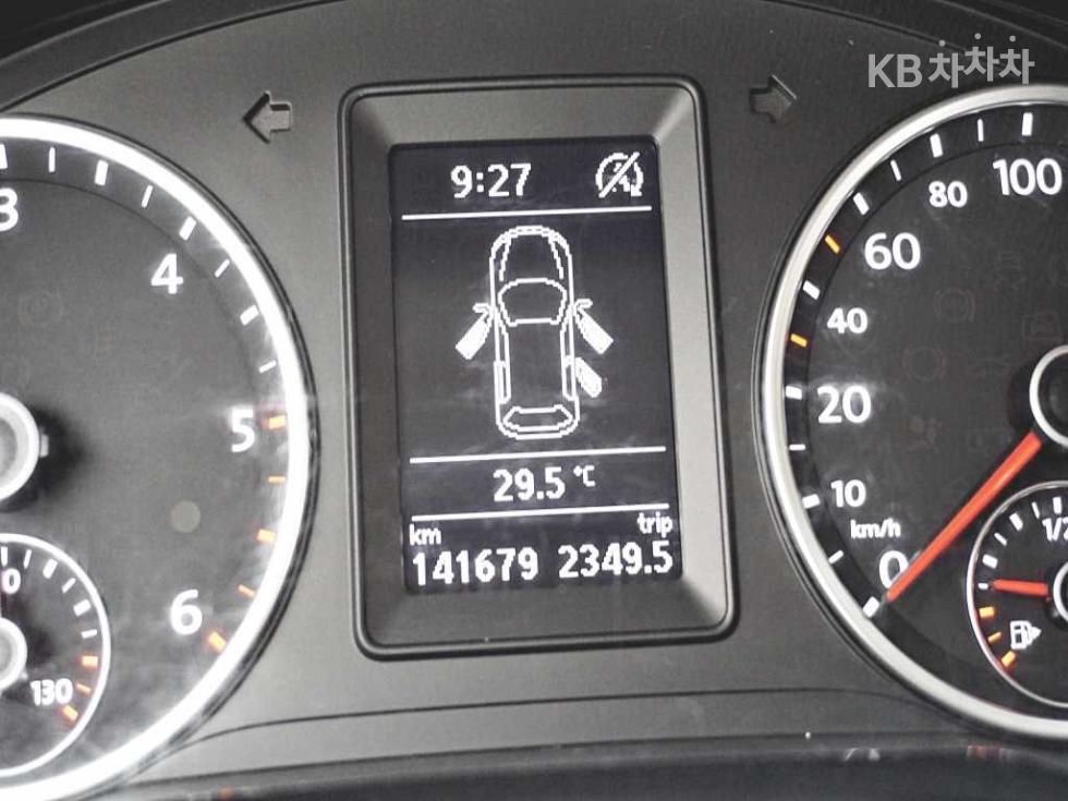 Volkswagen Tiguan — miniaturë 11