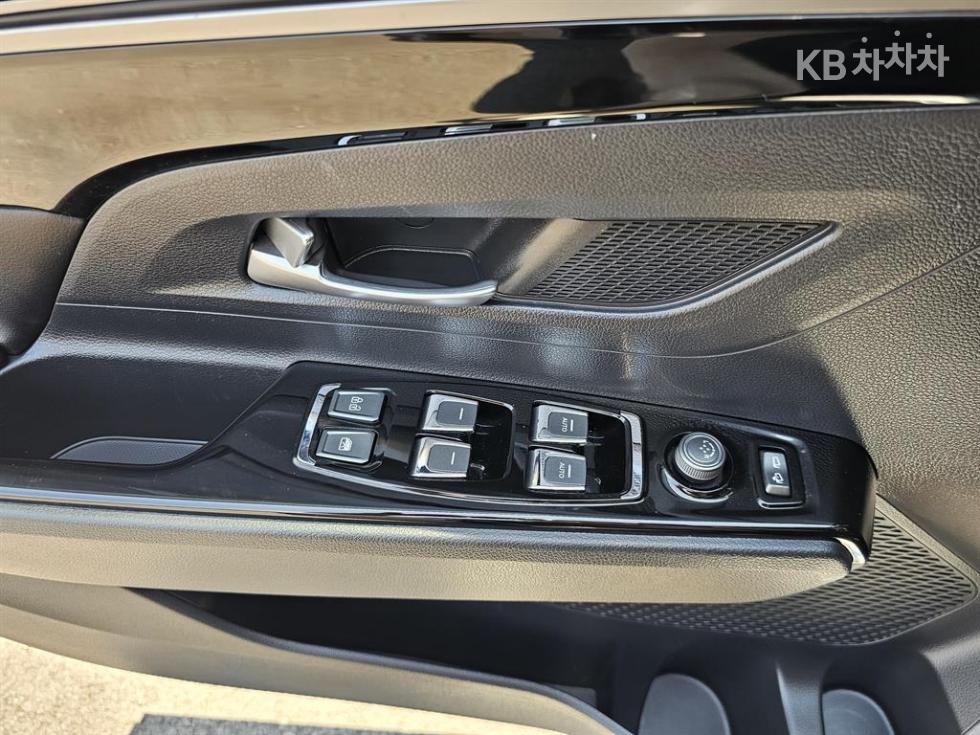 SsangYong Korando — miniaturë 18