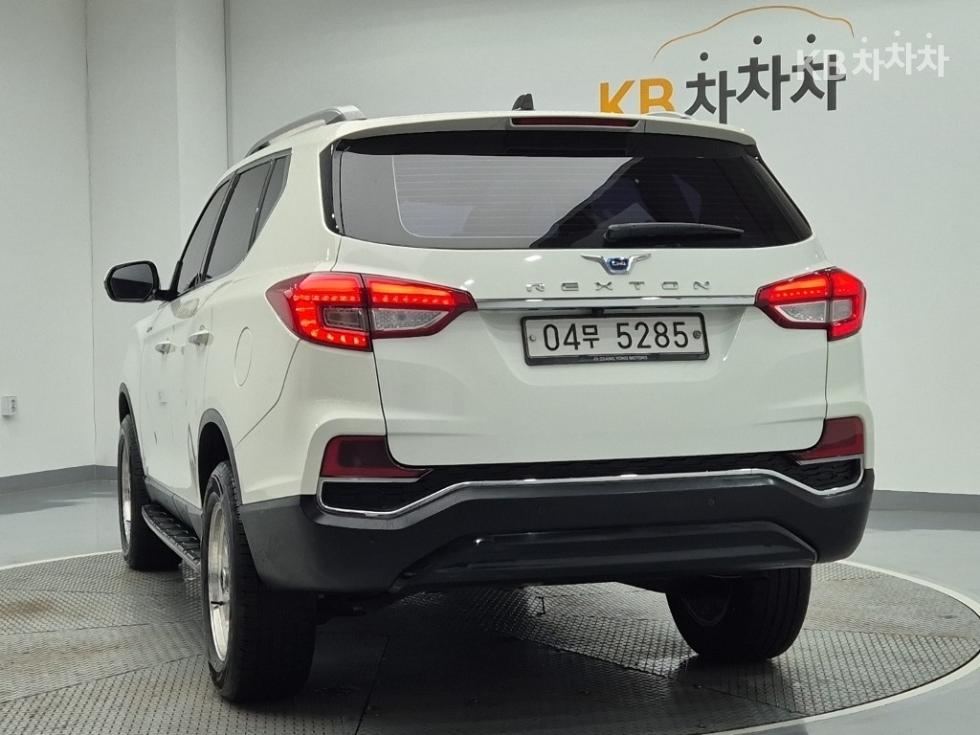 SsangYong Rexton — miniaturë 2