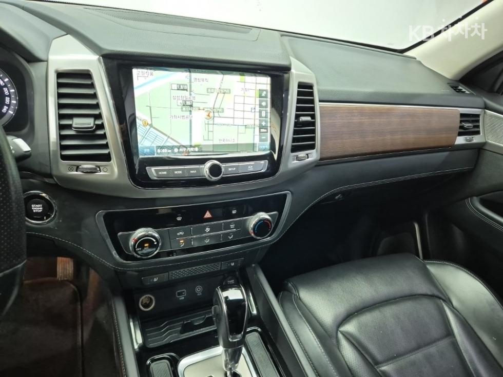 SsangYong Rexton — miniaturë 10