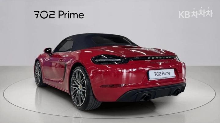 Porsche 718 Boxster 2024 photo 2