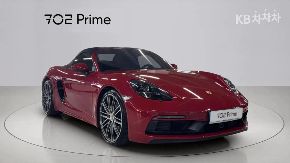 2024 Porsche 718 photo