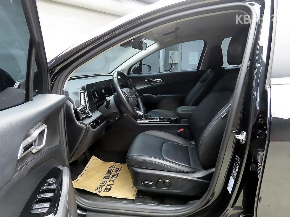 2022 Kia Used Car photo