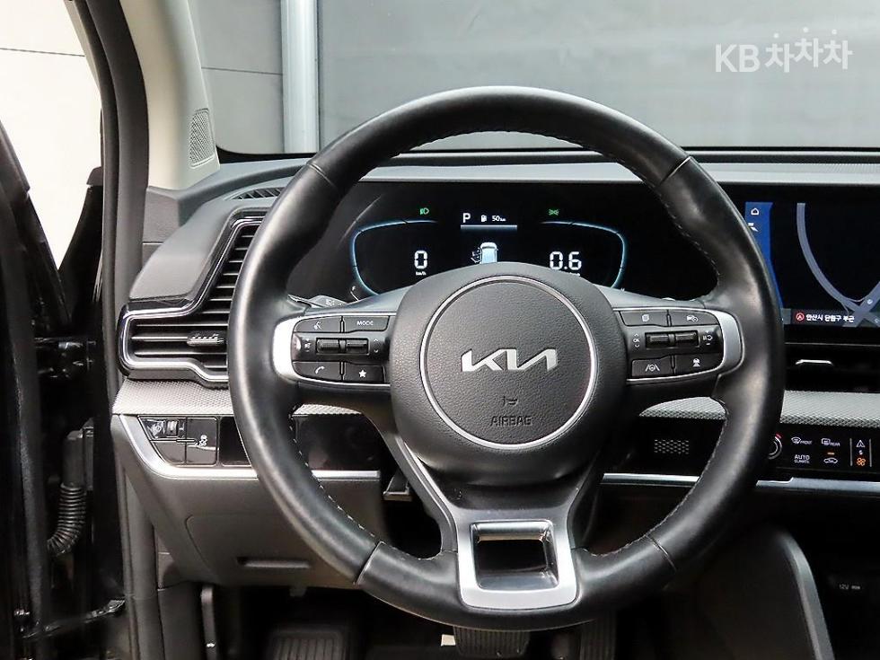 2022 Kia Used Car photo