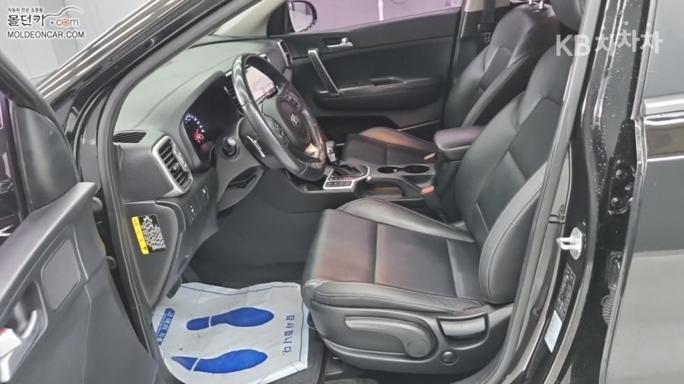 Kia Sportage — miniaturë 9