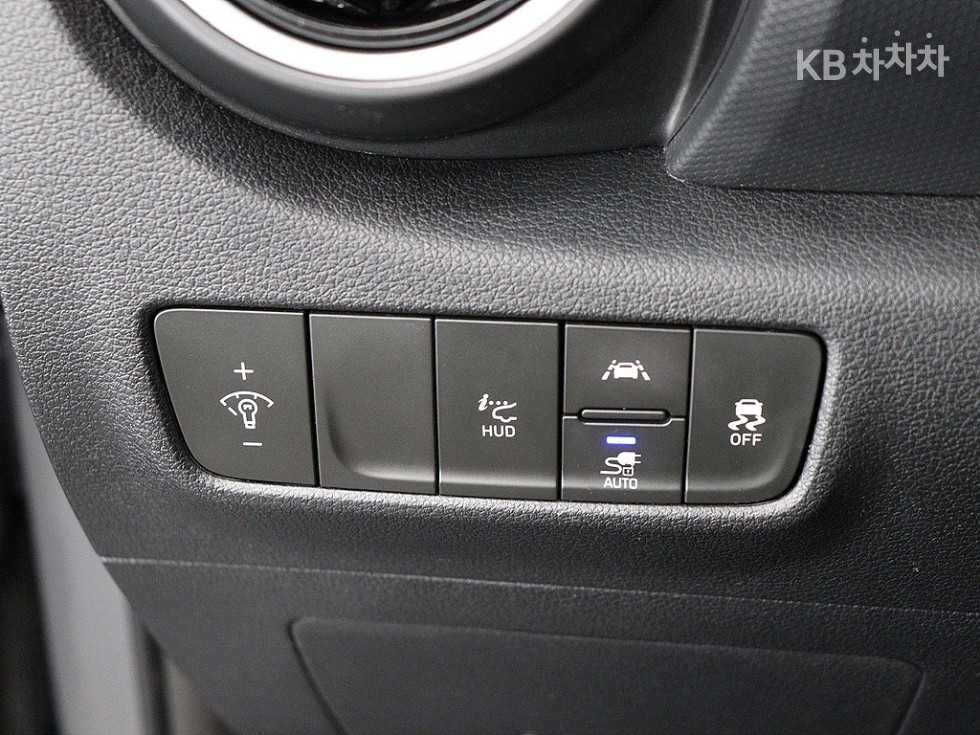 Hyundai Kona — miniaturë 13