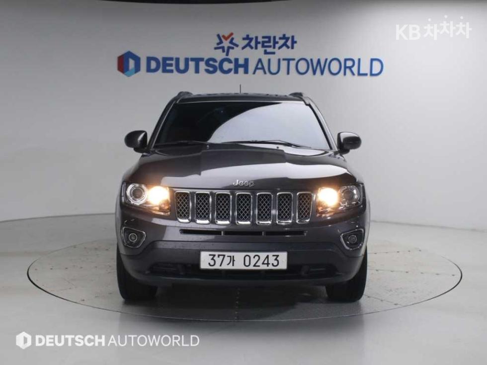 Jeep Compass — miniaturë 3
