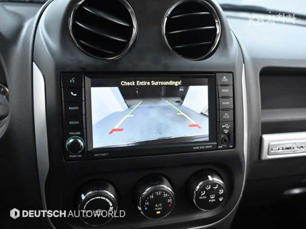 Jeep Compass — miniaturë 15