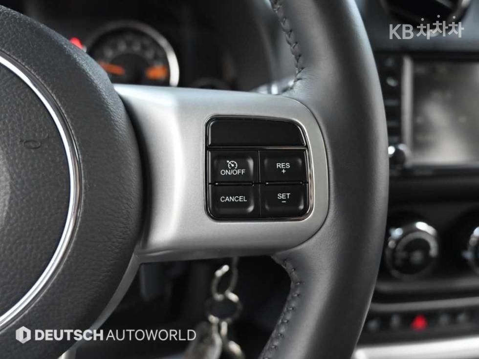 Jeep Compass — miniaturë 16