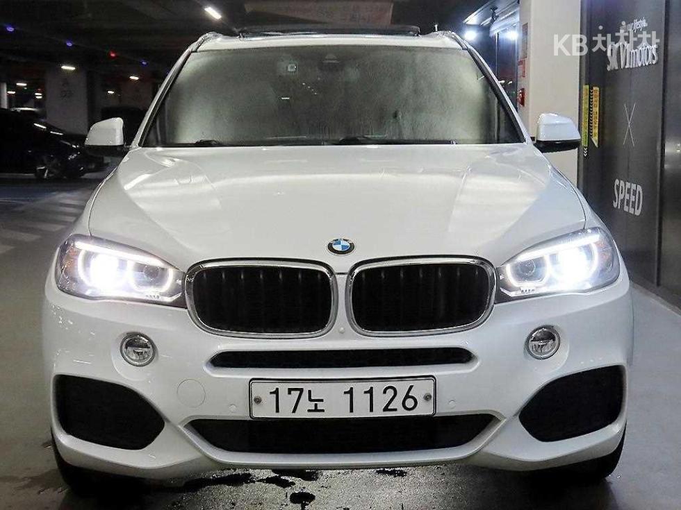 BMW X5 — miniaturë 2