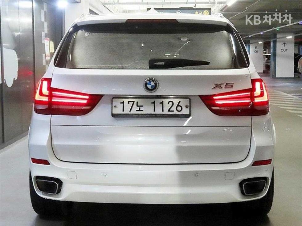 BMW X5 — miniaturë 5