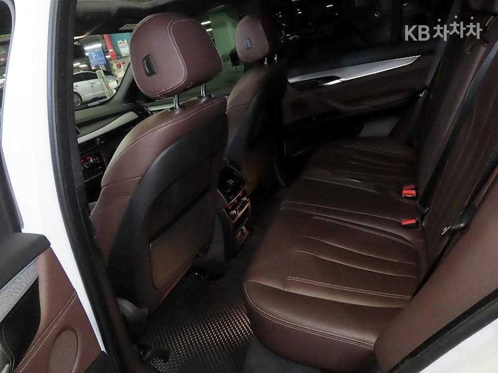 BMW X5 — miniaturë 7