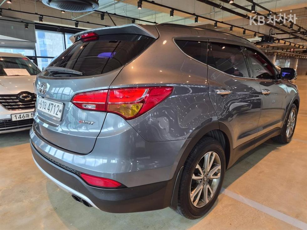 Hyundai Santa Fe — miniaturë 4
