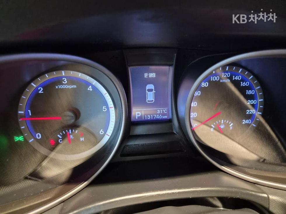 Hyundai Santa Fe — miniaturë 12