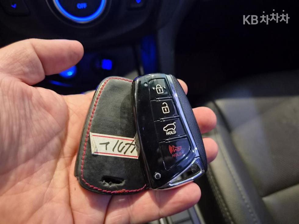 Hyundai Santa Fe — miniaturë 16