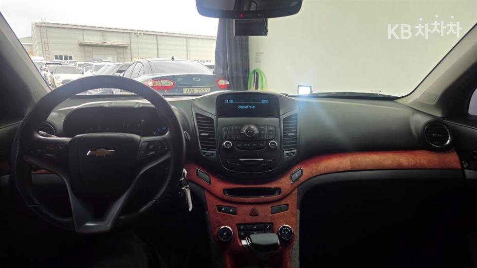 Chevrolet Orlando — miniaturë 7