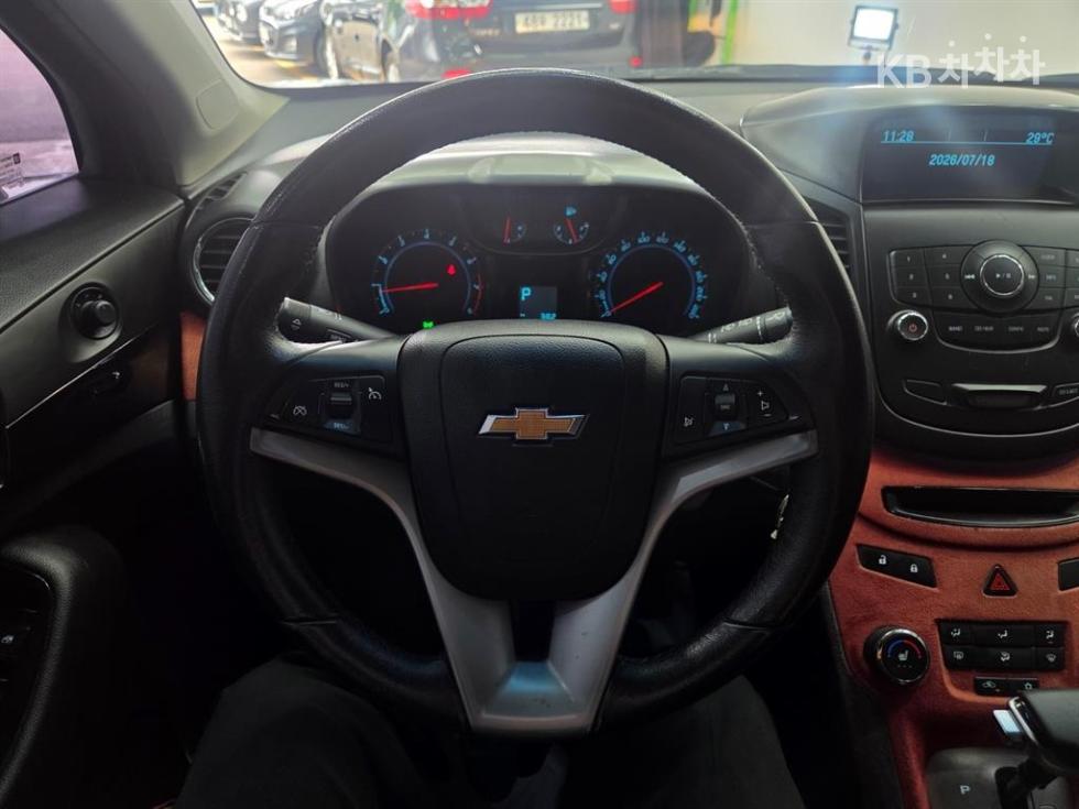 Chevrolet Orlando — miniaturë 9