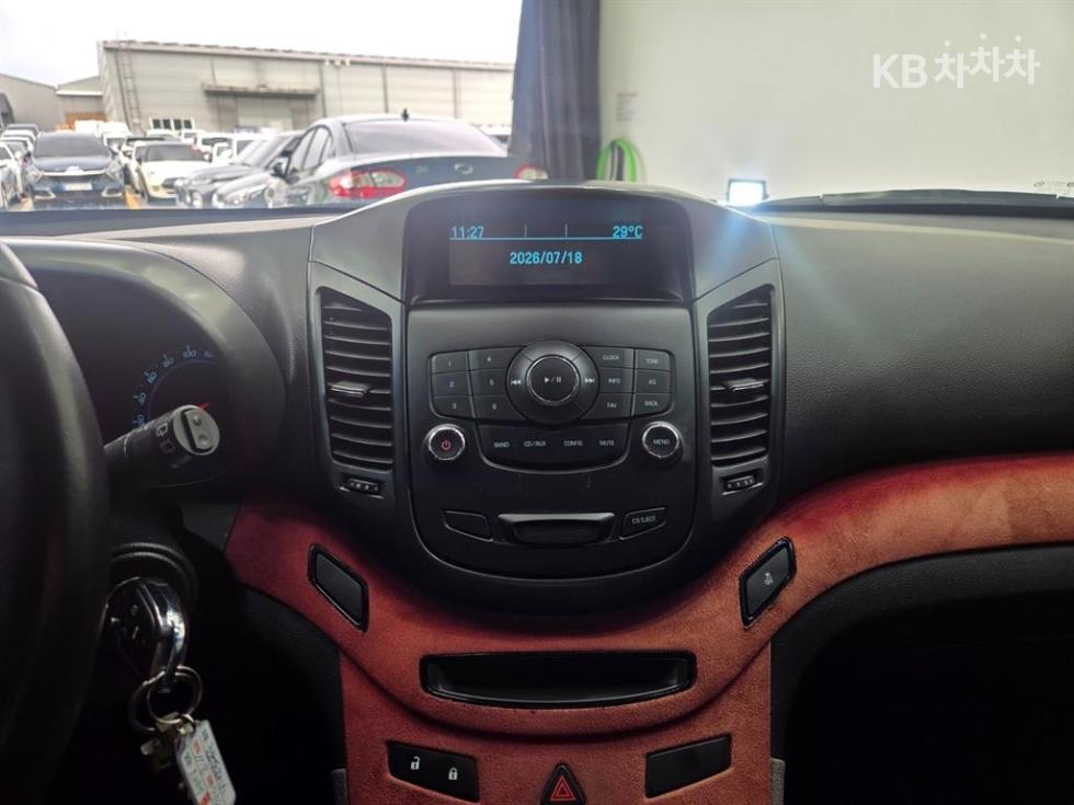 Chevrolet Orlando — miniaturë 10