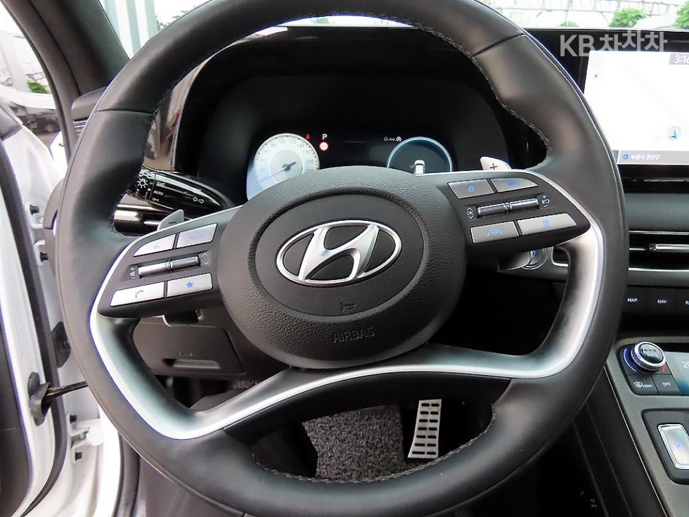 2024 Hyundai Used Car photo