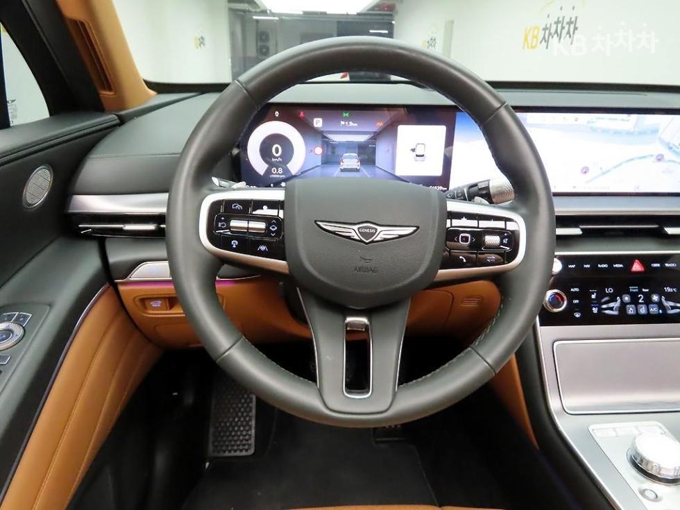 2024 Genesis GV80 photo