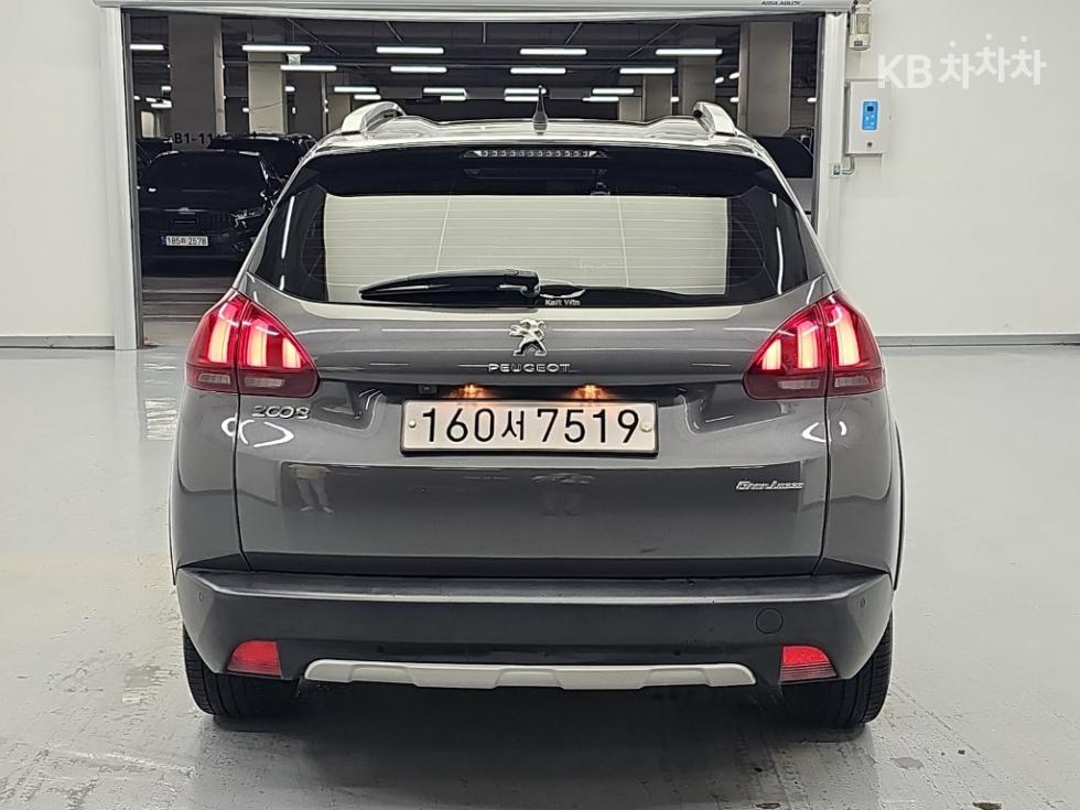 Peugeot 2008 — miniaturë 3