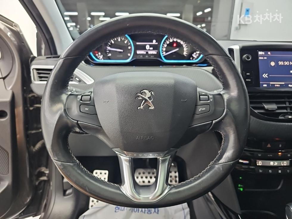 Peugeot 2008 — miniaturë 9