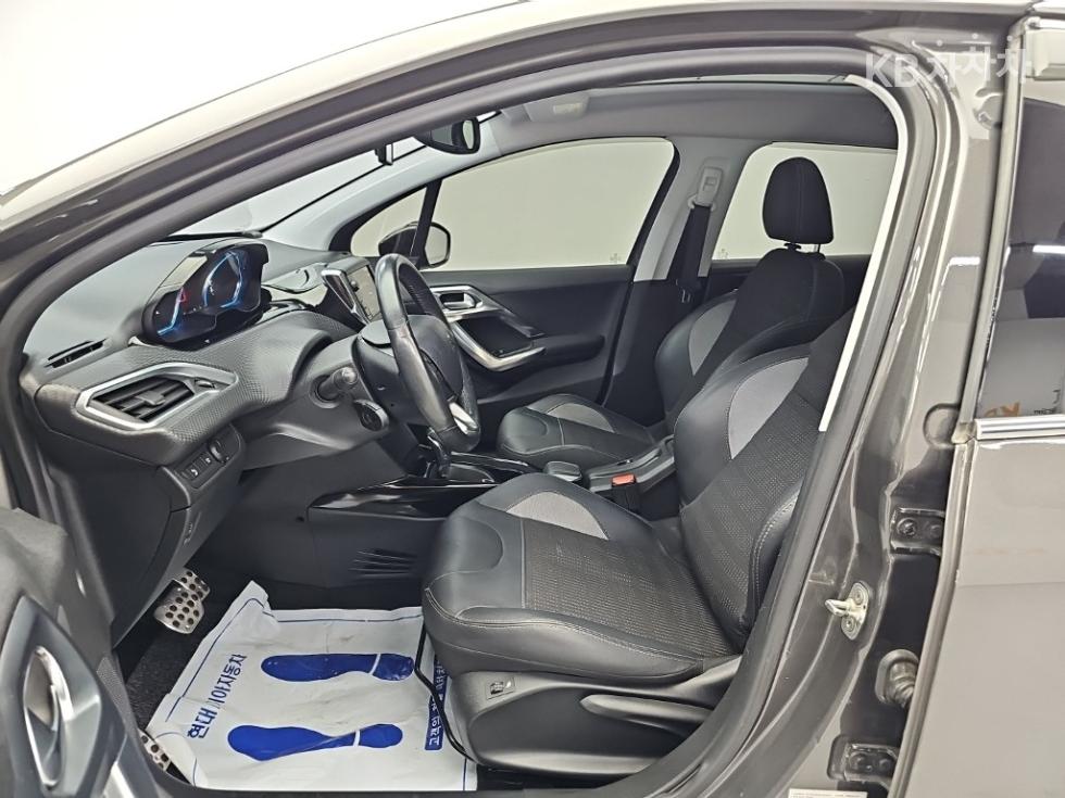 Peugeot 2008 — miniaturë 11