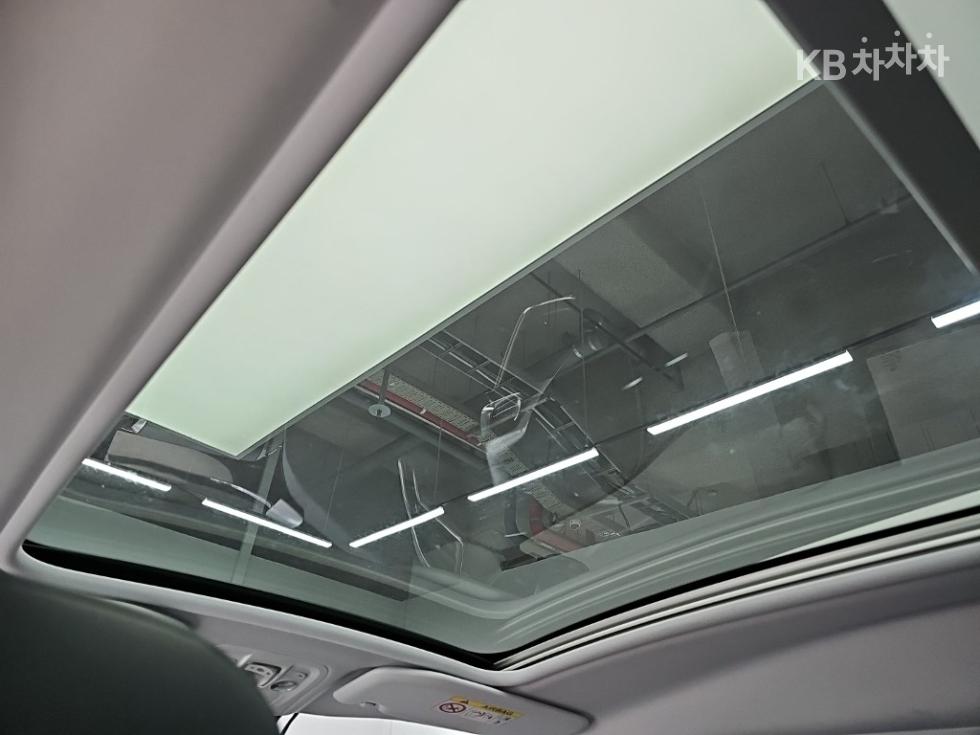 Peugeot 2008 — miniaturë 13