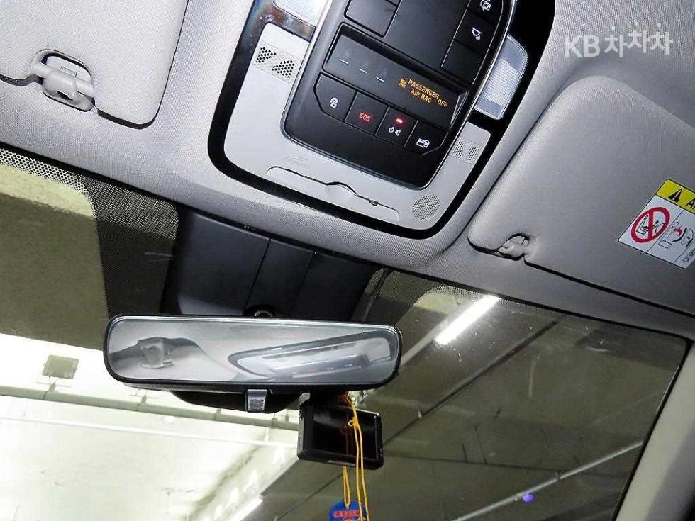 Hyundai Santa Fe — miniaturë 16
