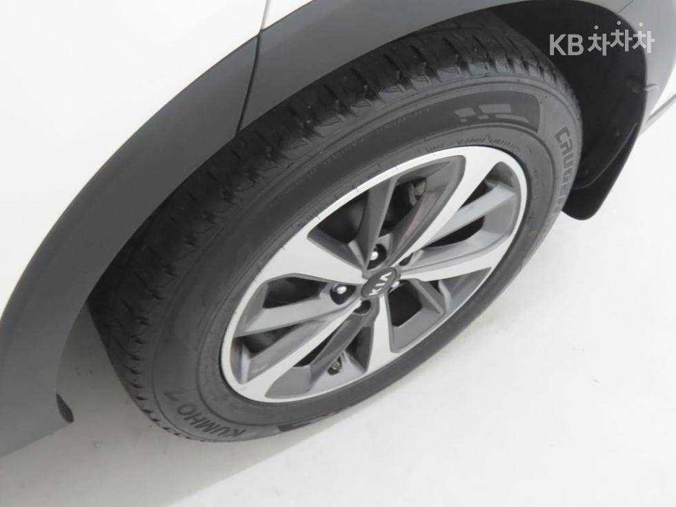 Kia Sorento — miniaturë 19