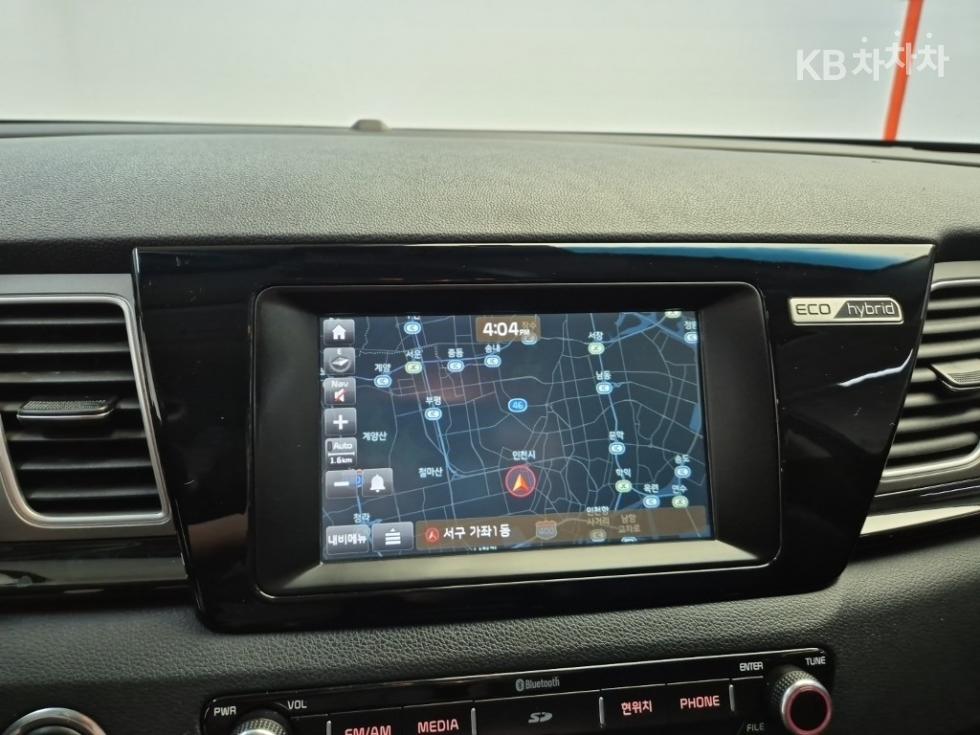 Kia Niro — miniaturë 13